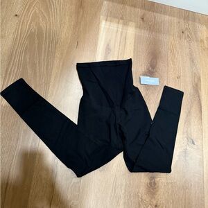 Motherhood Maternity Essential Black Leggings